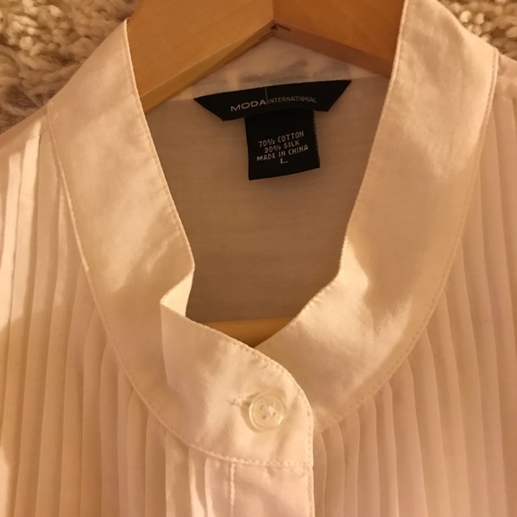 Victoria Secret Moda International White Blouse - Picture 4 of 5